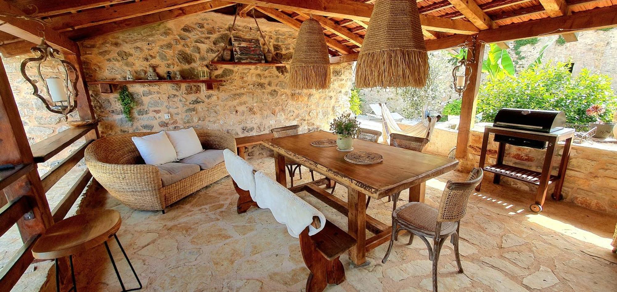 Hvar Stone With Pool *
