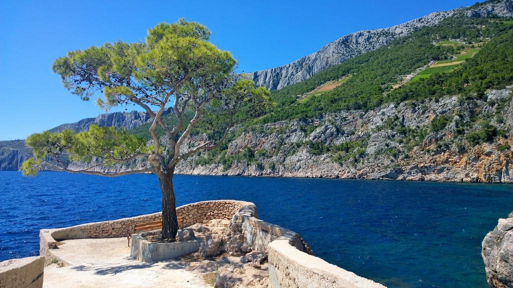 Hvar Stone With Pool